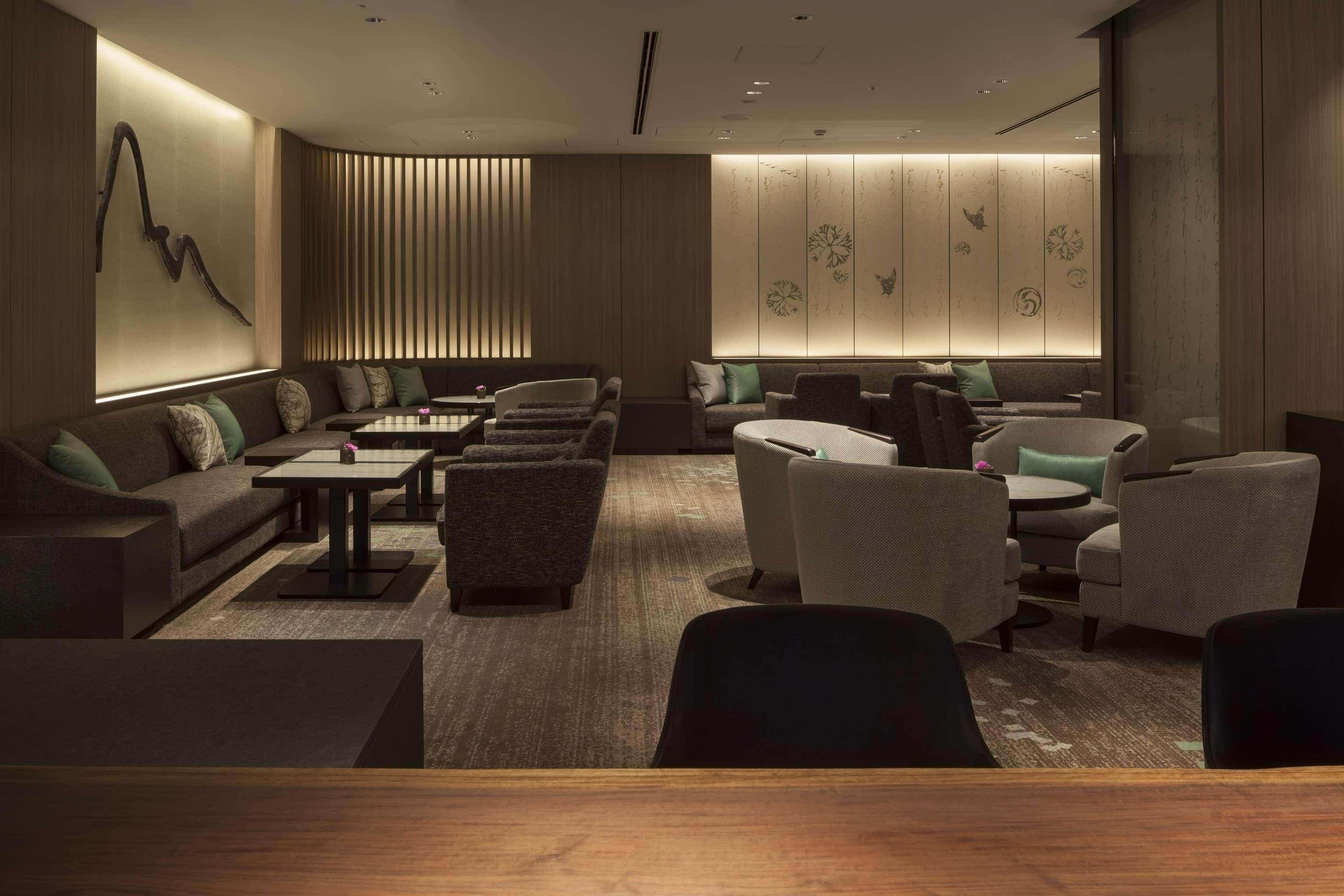 Kyoto Tokyu Hotel Esterno foto The lounge at Haneda Airport