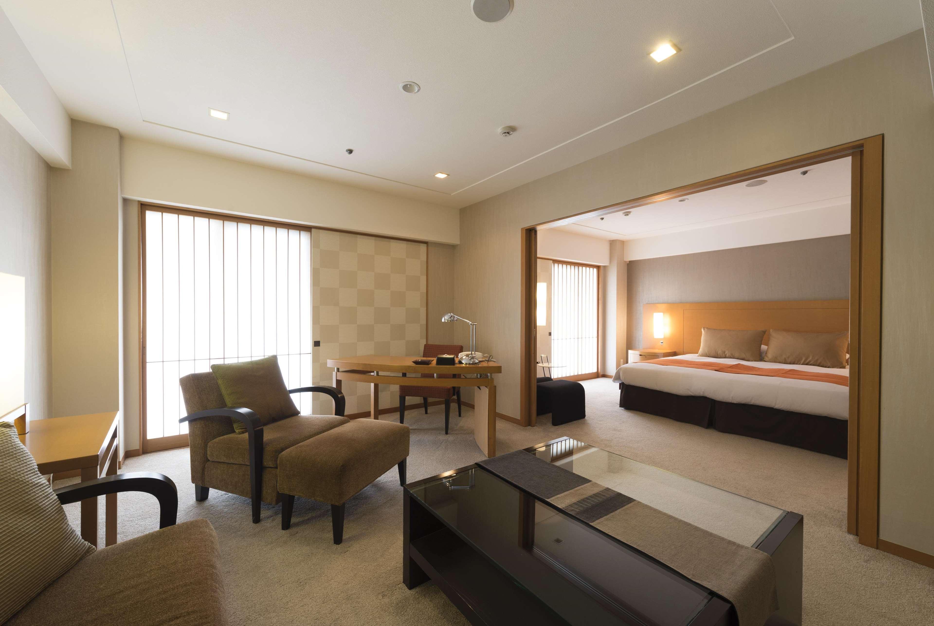 Kyoto Tokyu Hotel Esterno foto A suite at the hotel