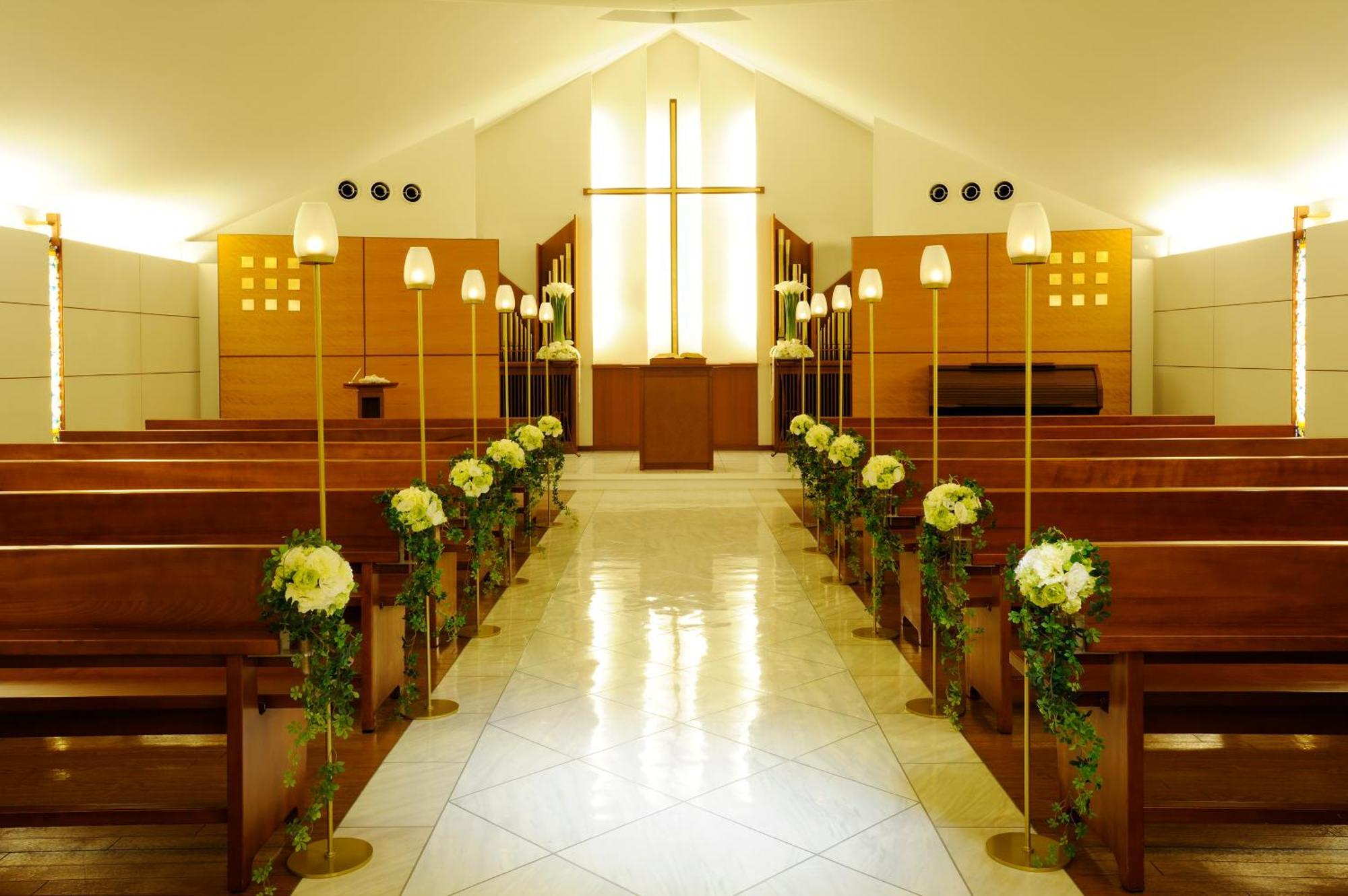 Kyoto Tokyu Hotel Esterno foto The interior of the church